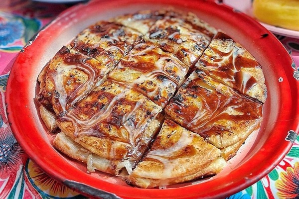 淺水灣美食｜淺水灣人氣度假風泰國菜 BBQ豬頸肉酥皮薄餅／邪惡煉奶榛子醬香蕉煎餅／雙色香芋椰子雪糕！