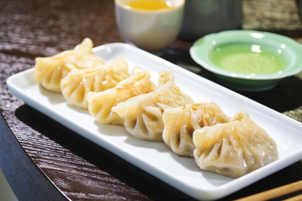 堅道新派 Fusion 餃子店 自創菜脯蝦餃 / 粟米忌廉湯餃 / 麻辣雞軟骨肉抄手