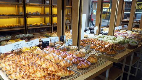 【新蒲崗美食】自設工場手工麵包店　無添加紫薯麻糬包/爆餡流心包/16層牛角包
