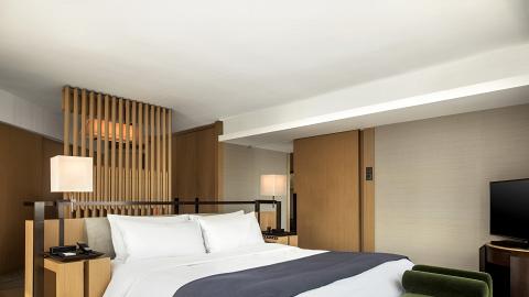 奕居The Upper House限時激減3折 包3道菜晚餐/雙人早餐/任睇電影！免費升級海景房
