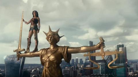 6大DC超級英雄現身 《正義聯盟》神奇女俠繼續搶鏡