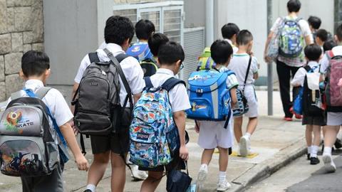 教育局宣布11月19日繼續停課 中小學及特殊學校本周三或恢復上課