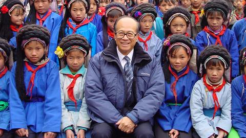 【第5波疫情】李嘉誠基金會宣布捐款4000萬！協助私家醫院接收公立醫院非染疫病人