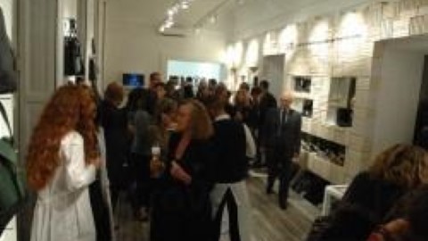 潮牌MMM 20歲展 比利時老家賀牛一