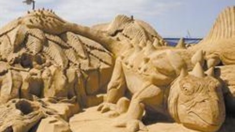 墨爾本恐龍沙雕展 3千噸沙侏羅紀