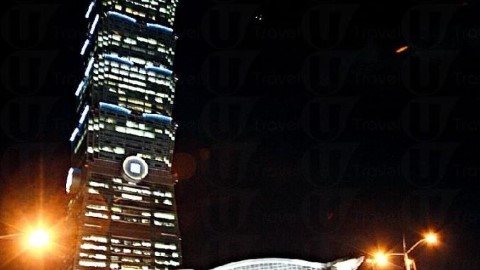 $990 飛台北高雄 平玩情人節