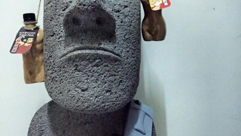 台灣小店又一傑作！不賣小鮮肉 推出復活島摩艾像飲品