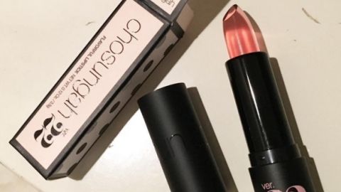 韓國大熱半透明啫喱唇膏 超滋潤又淡色，打造「水潤淡唇妝」