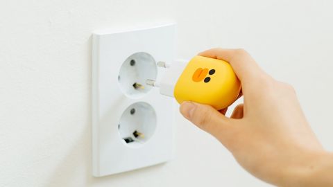 LINE FRIENDS迷注意！ LINE FRIENDS熊大Sally4大電子附件新品登場