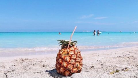 仲飲Starbucks？韓國GODIVA 全新粉嫩飲品　覆盆子玫瑰特飲好清新