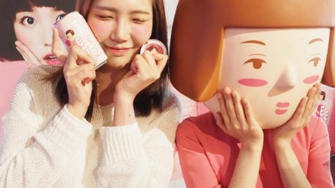 繼續粉紅熱潮！ 2款韓國水果碳酸酒彩妝 打造水蜜桃粉嫩肌