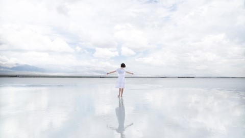 中國版天空之鏡 出名後絕景變垃圾遍地