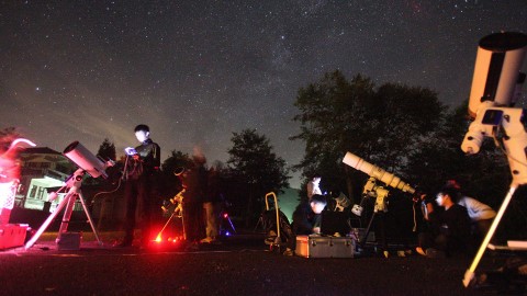 近到連台北都有得睇！ 台灣4大觀星熱點