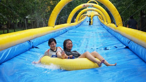 3層樓高一滑而下！ 台灣2大超長滑水道