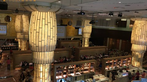 台北最大間自助餐 價錢廉宜超過200款美食