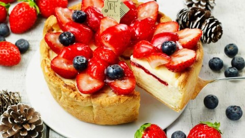 放滿酸酸甜甜的草莓！ 日本PABLO推限定超豐盛草莓芝士撻