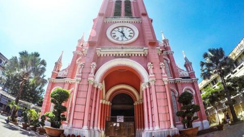 粉紅教堂勁呃 like