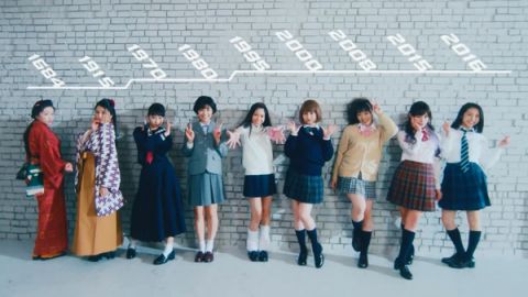 日本女高中生影相甫士演變史