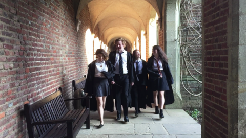 成人魔法迷限定！ 英國「魔法學校」8 月開學