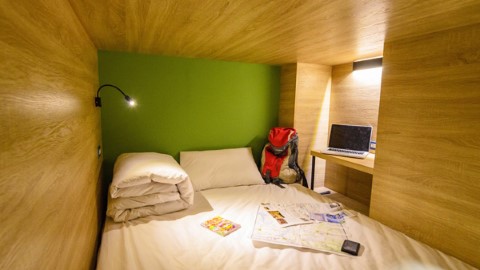 性價比高！ 台北「雙人床」膠囊酒店