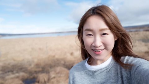 【#無牌遊冰島】王菀之與屋企人 「唱」遊冰島