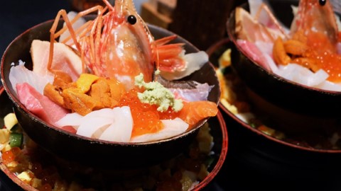 一碗食盡 20 種刺身 築地海鮮二段丼
