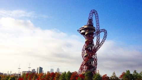 世界最長最高 倫敦旋轉滑梯