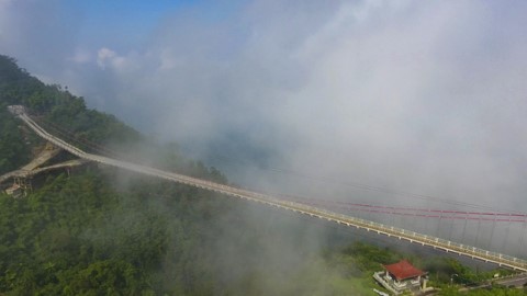 全台灣最長最高 嘉義梅山太平雲梯