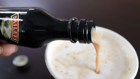 台灣  Family Mart  限定！ Baileys X 咖啡 微醉特飲