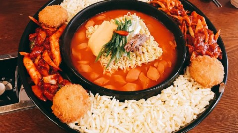 韓國 國民美食部隊鍋 到 首爾 必試 5 選