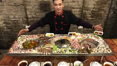 越南 海鮮鋪滿枱！