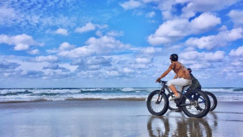 日本　鳥取　砂丘限定　 踩住單車影天空之鏡