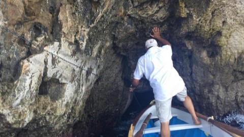 意大利卡布里島 坐船仔進洞賞藍洞絕景