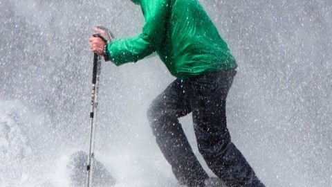 防水外套舊變新　半個鐘搞掂！