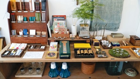 樓上雜貨店尋寶 發現日製富士山小物