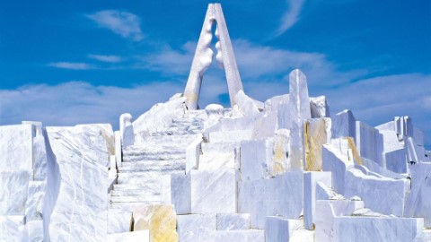 日本隱藏景點！ 廣島大理石白色國度「未來心之丘」