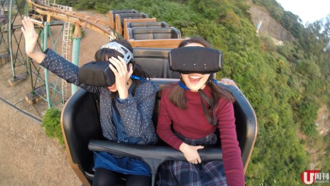 海洋公園聖誕玩 VR 過山車