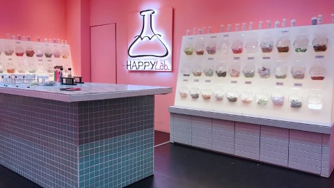 Pink 到一個點 最多打卡位的台灣雜貨店