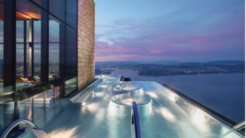 飽覽阿爾卑斯山仙氣 瑞士絕景無邊際泳池