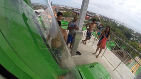 10秒直滑到底！