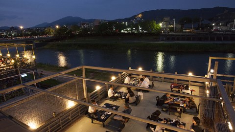夏季限定體驗河岸風情 京都納涼床開始營業