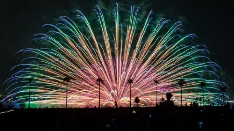 夏天去日本就是要看煙花！ 九州福岡年度大型藝術花火