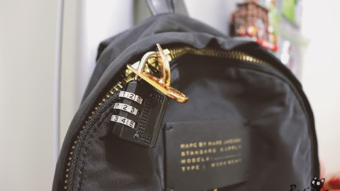 假警察假觀光客查鈔票護照偷錢