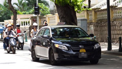 $20車資變$100！ 澳門黑的鎖車門禁錮劏客屈錢