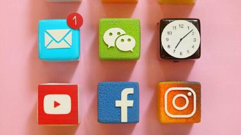 Facebook / IG都食得 澳門手機APP造型蛋糕