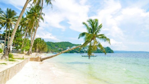 菲律賓長灘島10月重開！ 化糞池不再　白沙藍海復活