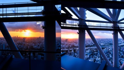 走出玻璃牆飽覽東京市全景！ 東京晴空塔室外展望導賞團
