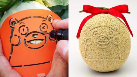 熊本極罕有蜜瓜！ 紋上大大個KUMAMON圖案超得意