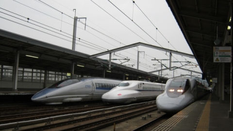 大型颱風羅莎明天登陸日本 JR西日本宣佈山陽新幹線等多條路線停駛