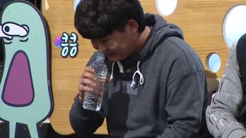 韓國節目邀20年從未沾水奇男子 一喝水即吐！死也不喝！